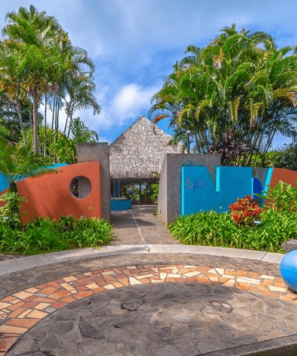 The Healing Power of Silence: Integrating Mindfulness into Your Tropical Escape